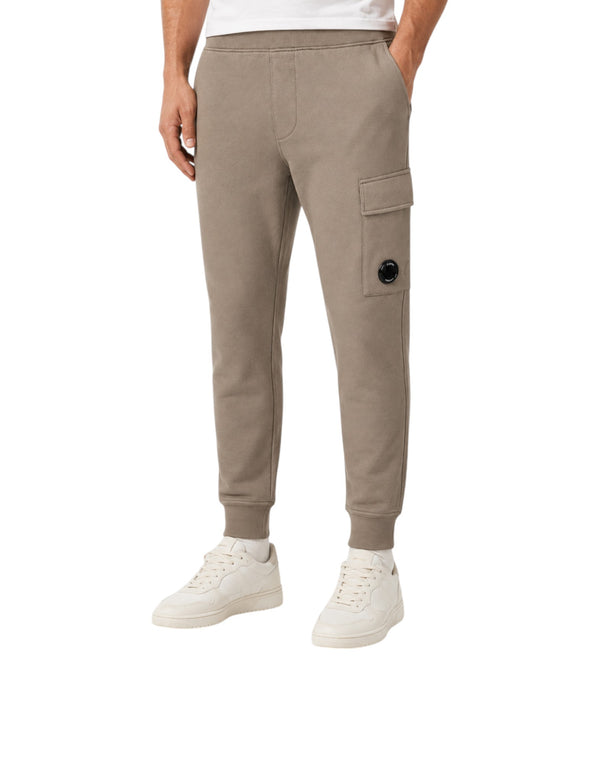 21CMSP717A005086W 356 Diagonal Raised Fleece Lens Sweatpant 21CMSP717A005086W 356 C.P. Company 