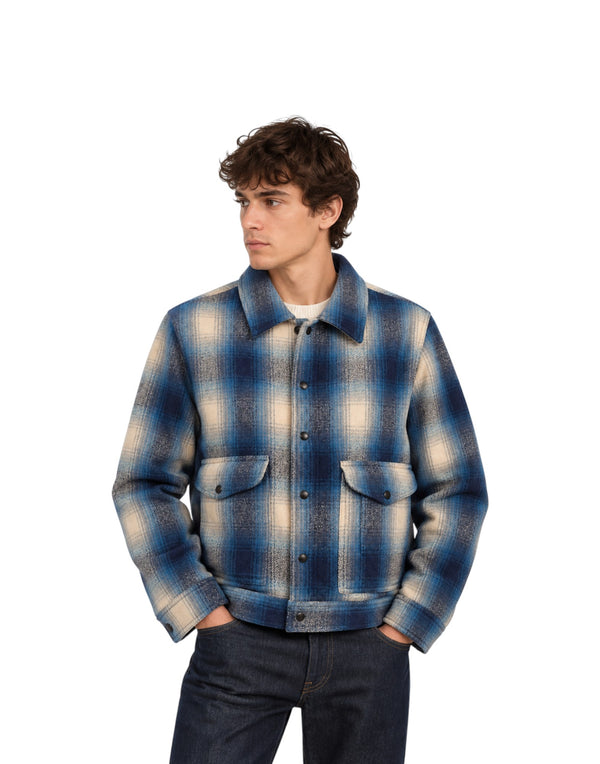 FMCPS0142 452  FMCPS0142 452 Filson Man 
