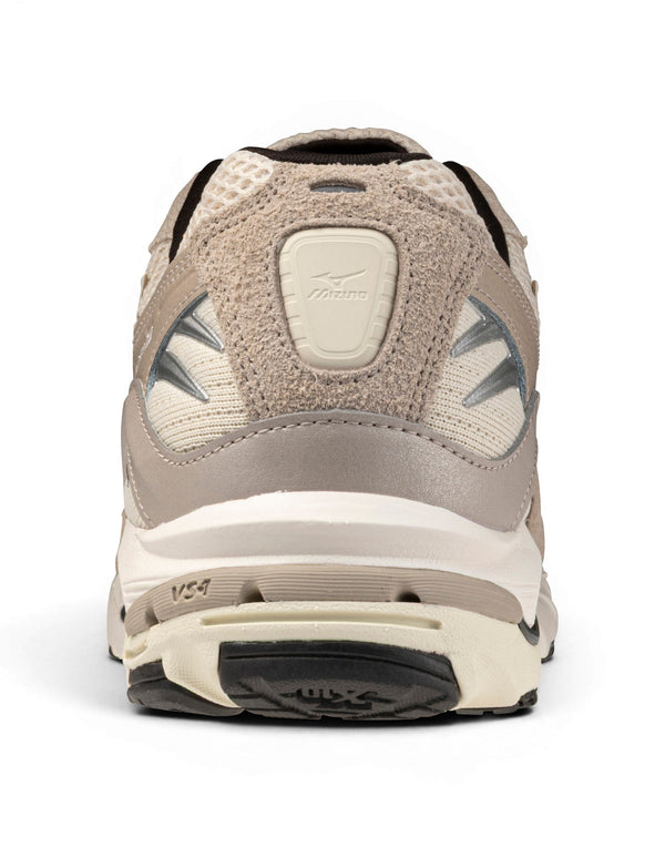 D1GA2611 04 Wave Rider 10 D1GA2611 04 Mizuno 