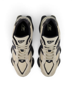 U90606H1 Uni  U90606H1 Uni New Balance 