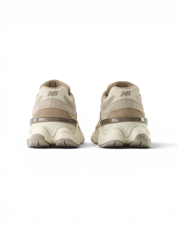 U9060ERC Uni  U9060ERC Uni New Balance 