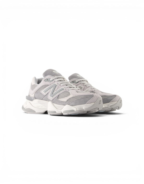 U9060ERD Uni  U9060ERD Uni New Balance 