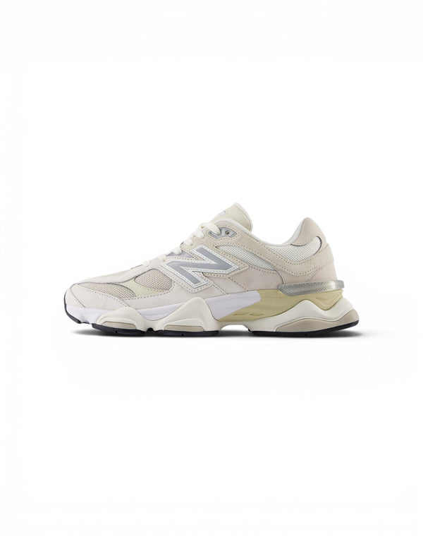 U9060WHT Uni  U9060WHT Uni New Balance 