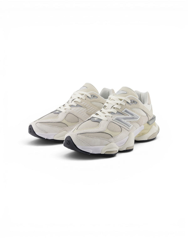 U9060WHT Uni  U9060WHT Uni New Balance 