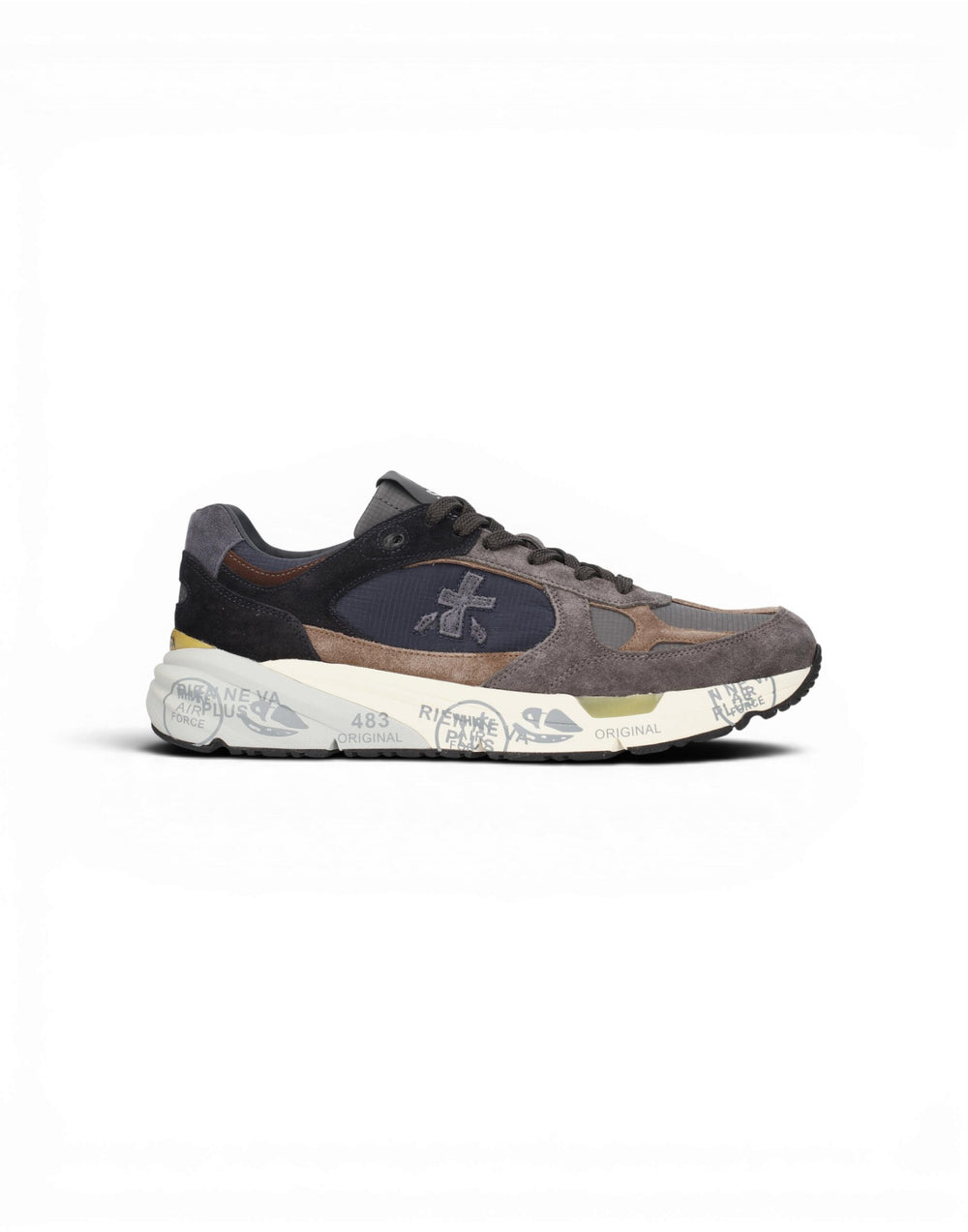 MASE25 8426  MASE25 8426 Premiata 