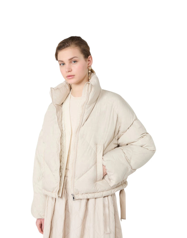 2625486022600 002  2625486022600 002 Weekend Max Mara 
