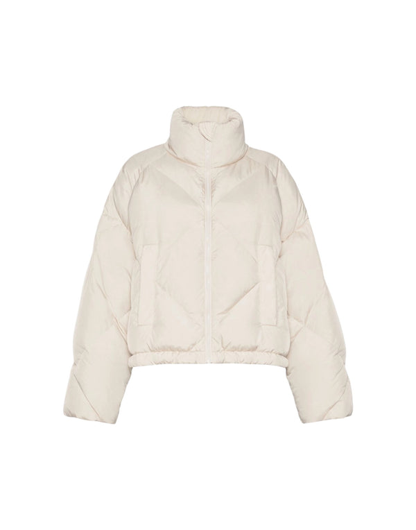 2625486022600 002 Edito 2625486022600 002 Weekend Max Mara 