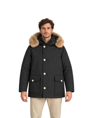 CFWOOU0484MBUT0001 BLK Arctic Anorak in Ramar Cloth con pelliccia removibile CFWOOU0484MBUT0001 BLK Woolrich 