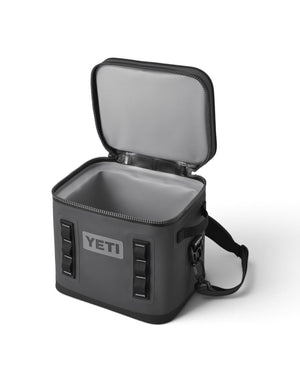 70000002200 CHARCOAL Hopper Flip® 12 70000002200 CHARCOAL YETI 