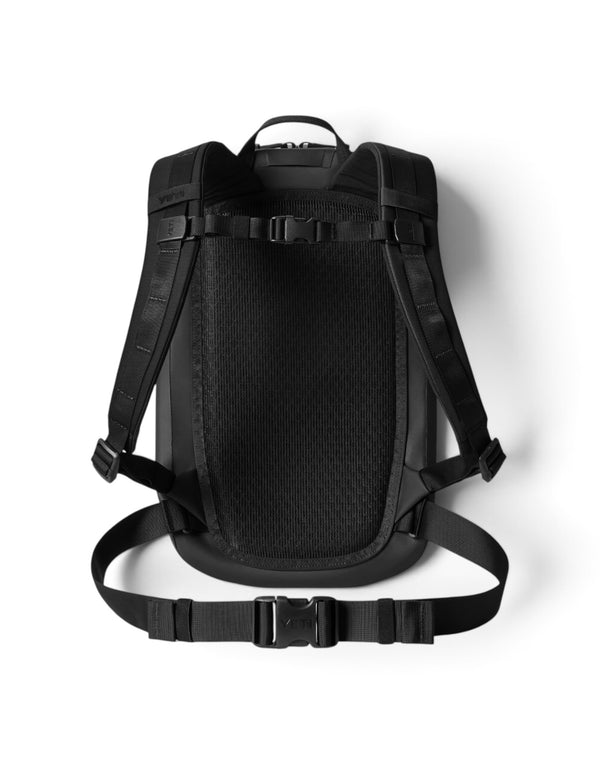 70000004639 BLACK Cayo™ 15 L 70000004639 BLACK YETI 