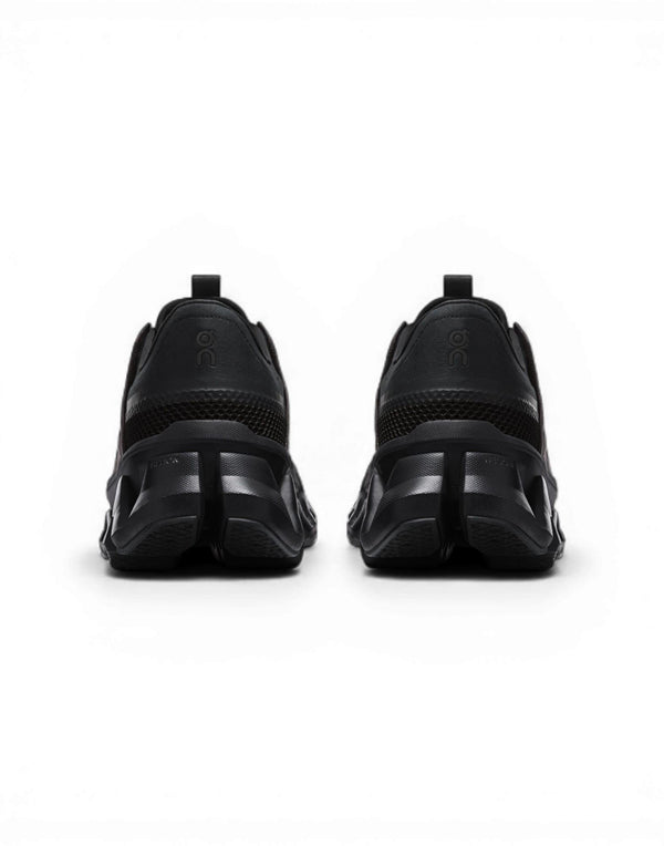 3WG1039 1043 Cloudswift AMP 3WG1039 1043 On Running 