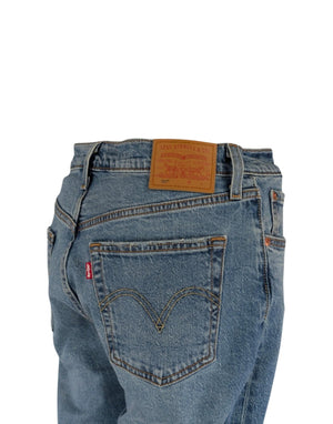 A8746-0005 5 501® Crop Lightweight Roaming On Two LTW A8746-0005 5 Levi's 
