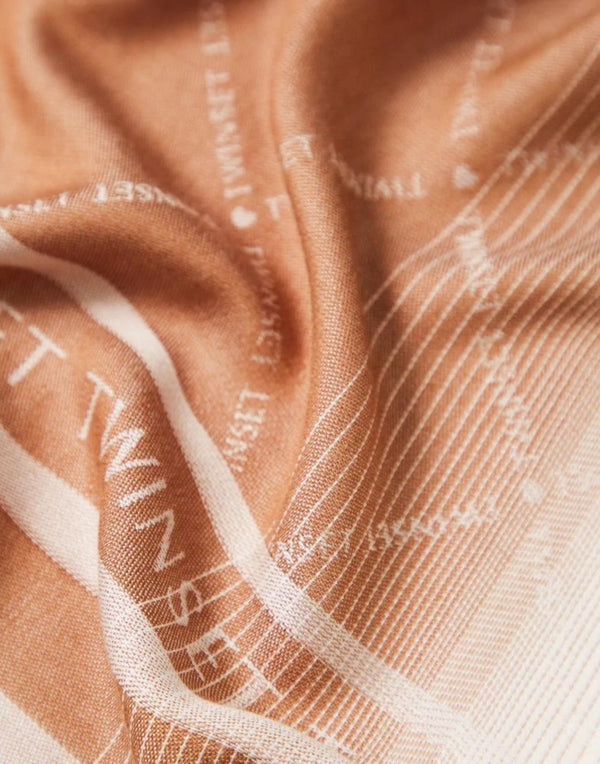 261TA4310 13275 Kefiah jacquard con logo 261TA4310 13275 Twinset 