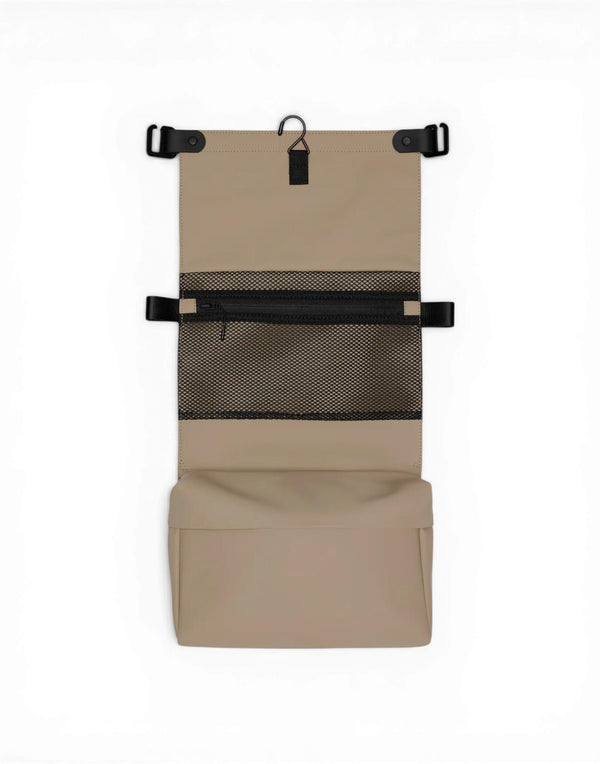 RA16480 BEIGE OTG WASH BAG RA16480 BEIGE Rains 